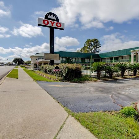 Oyo Hotel Douglas Ga Us-441 Екстер'єр фото