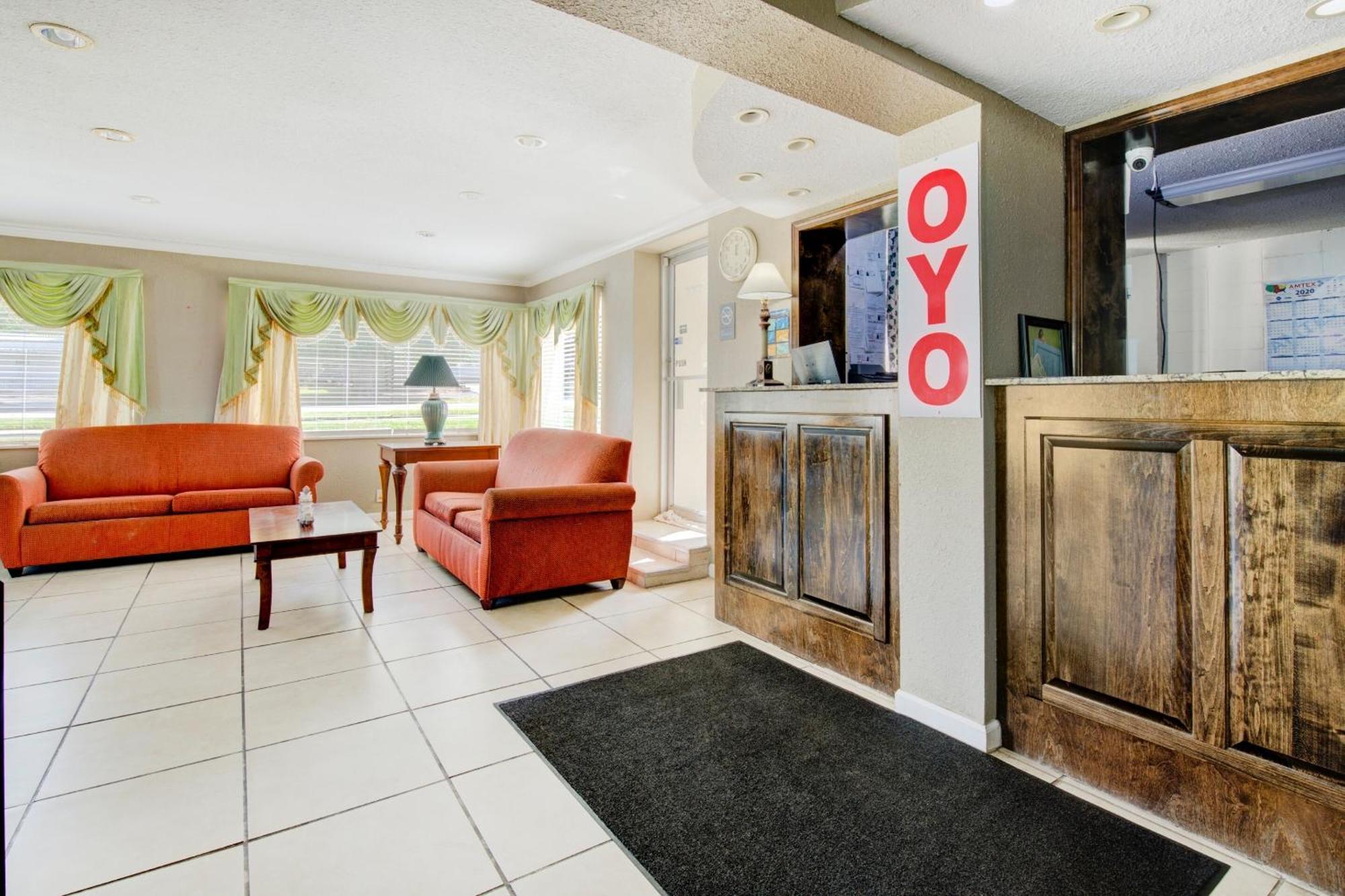 Oyo Hotel Douglas Ga Us-441 Екстер'єр фото