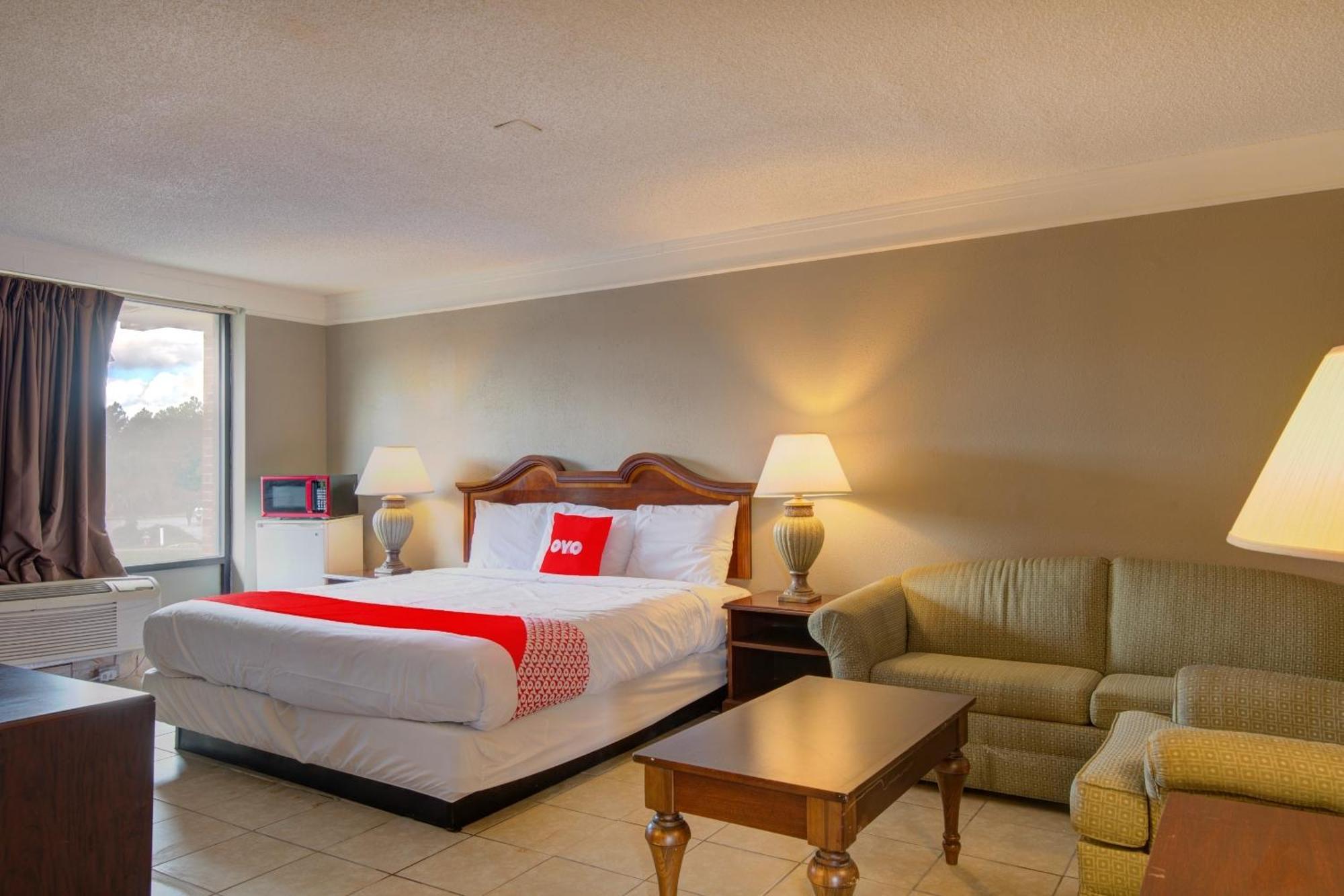 Oyo Hotel Douglas Ga Us-441 Екстер'єр фото